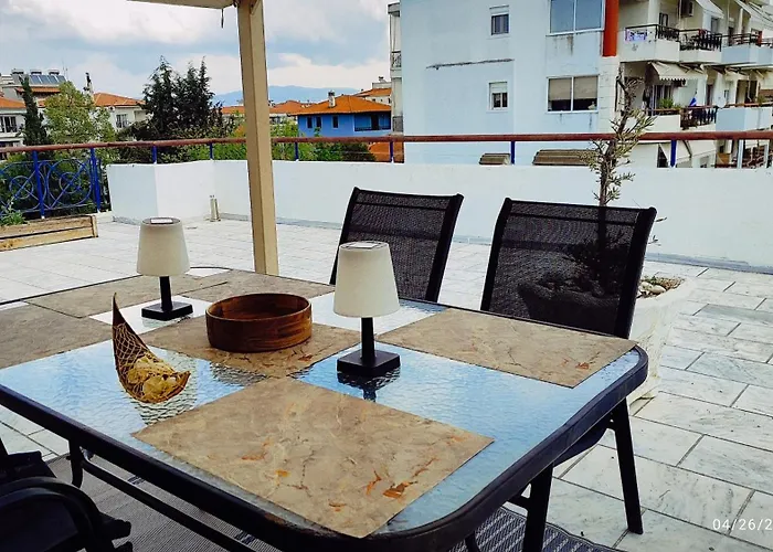 Golden Sky 1 Apartment